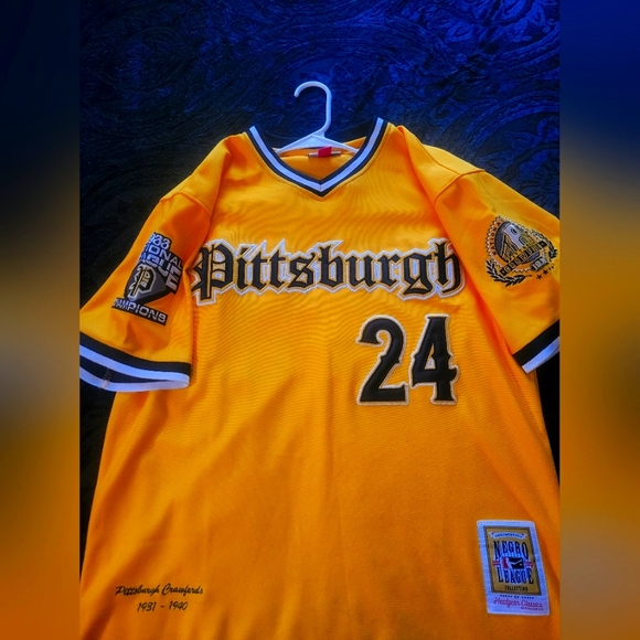 PITTSBURGH CRAWFARDS Negro League Jersey Men Size Meduim Yellow/Black Baseball - Picture 1 of 2